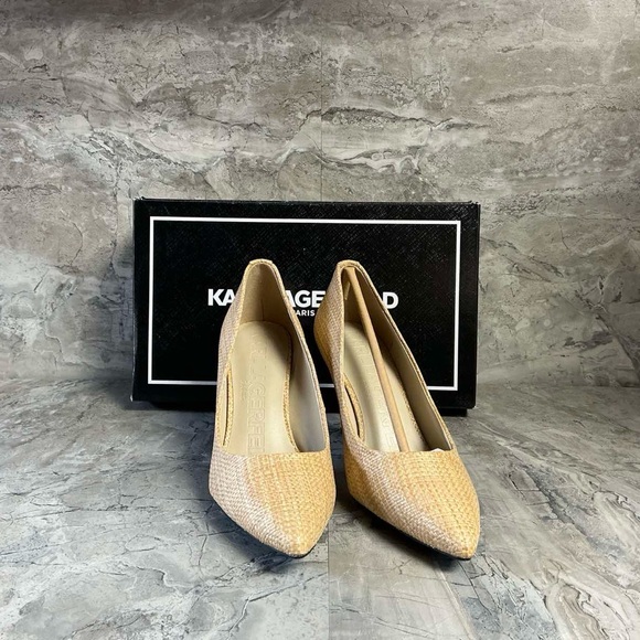 Royale Pointed Toe Pump (Women) - Picture 7 of 7